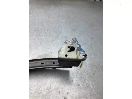 Bumperframe voor-8296637