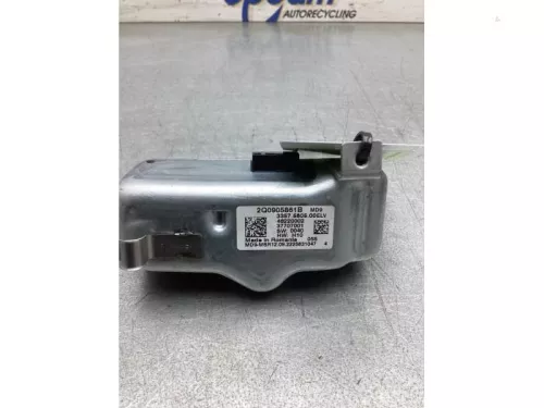 Elektronisch kontaktslot-8247887