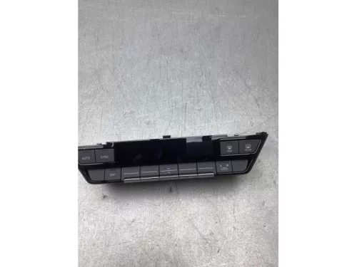 Kachel Bedieningspaneel-8247887