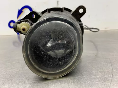 Mistlamp links-voor-8326004