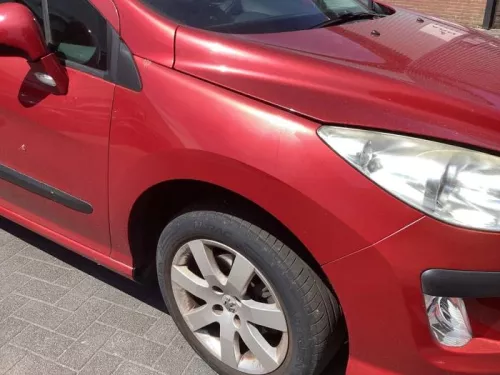 Scherm rechts-voor-8343976