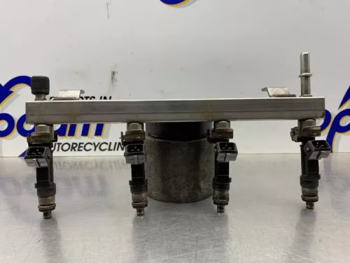 Injector (benzine injectie)-8284591