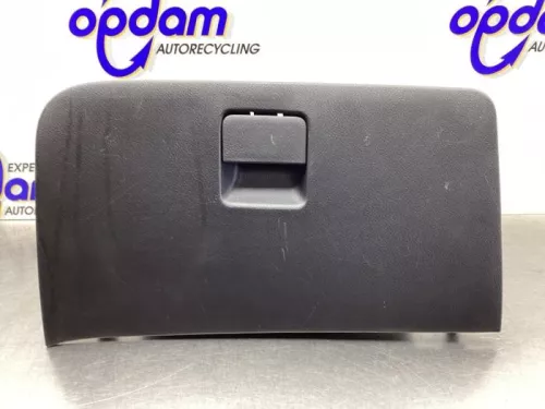 Dashboardkastje-8341987