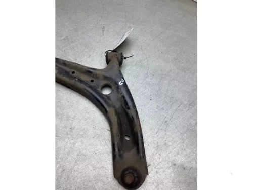 Draagarm onder rechts-voor-8295328