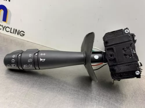 Richtingaanwijzer Schakelaar-8244371