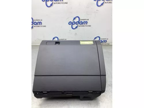 Dashboardkastje-8337816