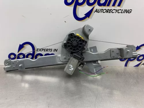 Ruitmechaniek 4Deurs links-voor-8244371