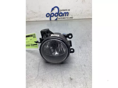 Mistlamp links-voor-8106532