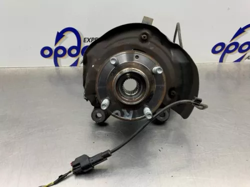 Fusee rechts-voor-8347940