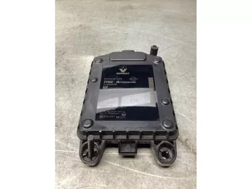 ACC Sensor (afstand)-8103542