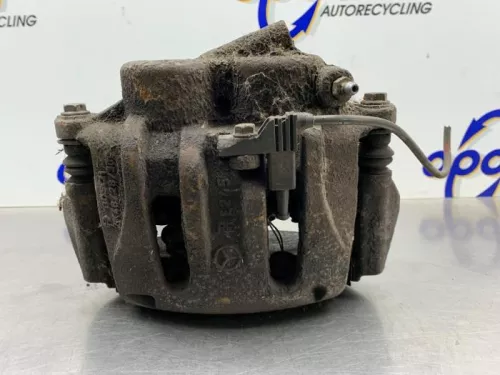 Remklauw (Tang) rechts-voor-8347438