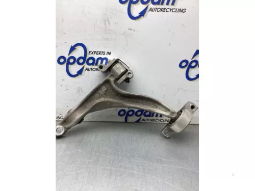 Draagarm onder links-voor-8173226