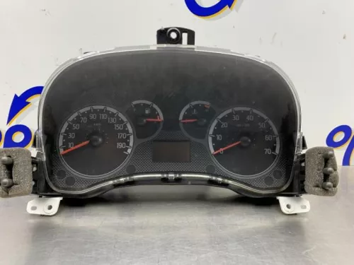 Kilometerteller KM-8353271