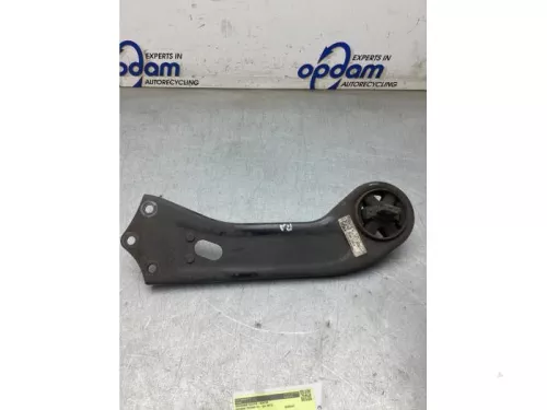 Draagarm rechts-achter-8206780