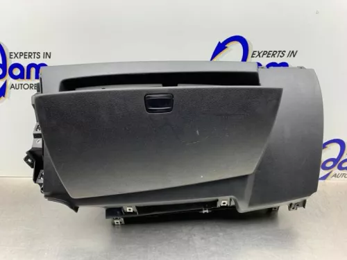 Dashboardkastje-8331710