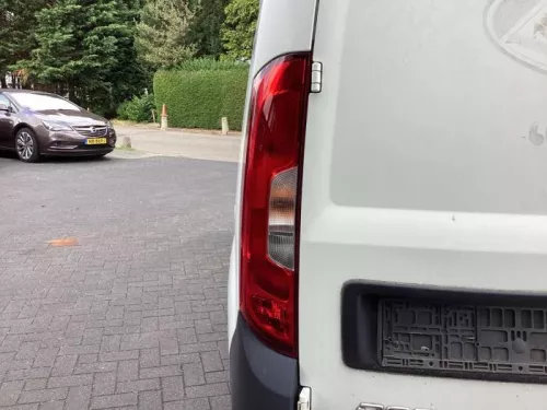 Achterlicht links-8352258