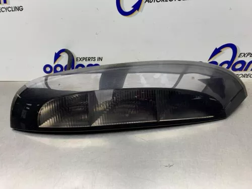 Achterlicht links-8356183