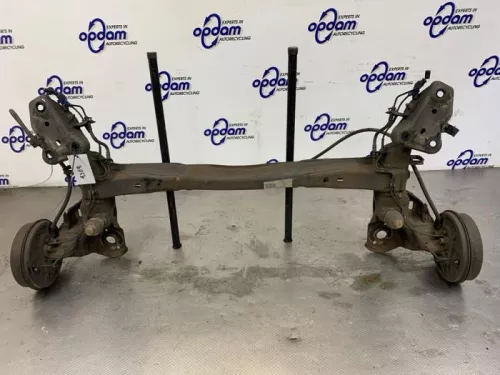 Achteras voorwielaandrijving-8304428