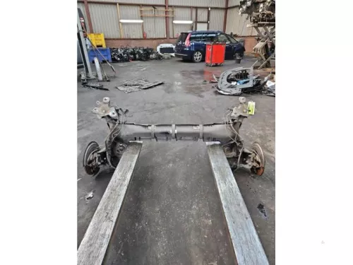 Achteras voorwielaandrijving-8126482