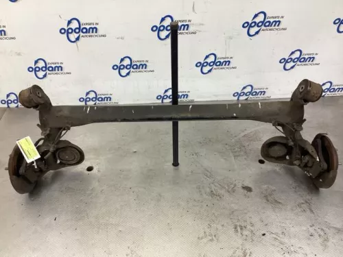 Achteras voorwielaandrijving-8104821