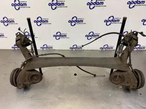 Achteras voorwielaandrijving-8269077