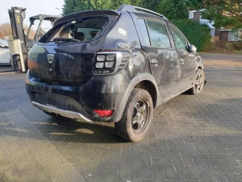 Achteras voorwielaandrijving-7872644