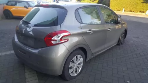 Achteras voorwielaandrijving-7885215