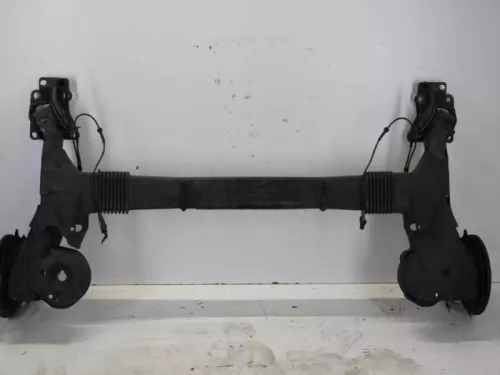 Achteras voorwielaandrijving-7609086