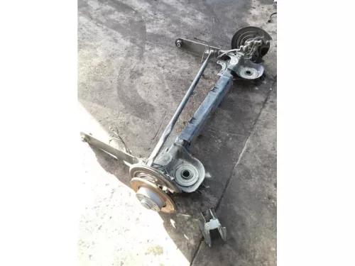 Achteras voorwielaandrijving-8126127