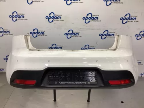 Achterbumper-8110836