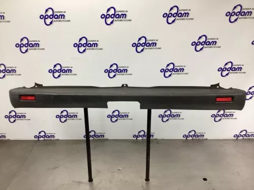 Achterbumper-8206030