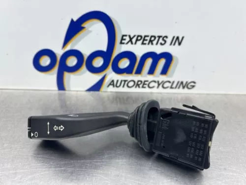 Richtingaanwijzer Schakelaar-8337331