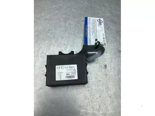 Centrale Deurvergrendelings Module-8276007