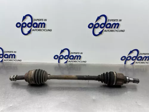 Aandrijfas links-voor Suzuki 44102m68k50