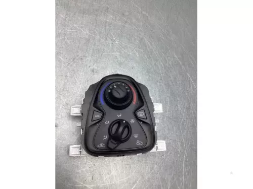 Kachel Bedieningspaneel-8339376