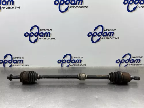 Aandrijfas rechts-voor Kia 4950007060