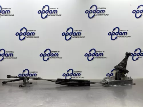 Versnellingsbak Bedieningskabel-8341574