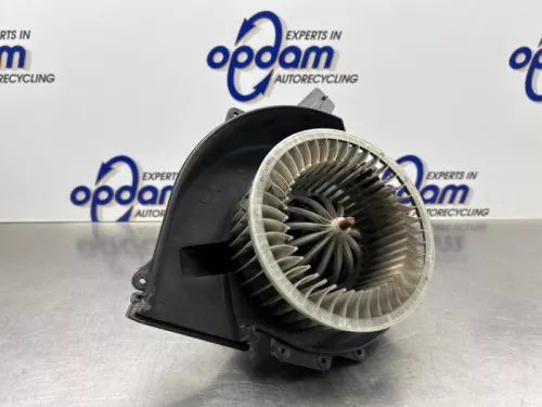 Kachel Ventilatiemotor-8296175