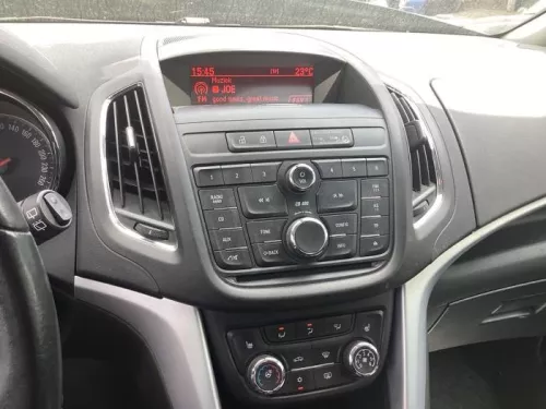 Display Interieur-8345625