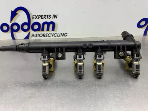 Injector (benzine injectie)-8345001