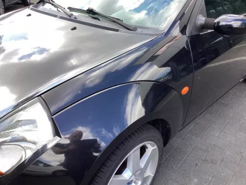 Scherm links-voor-8343830