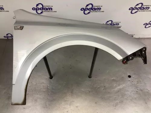 Scherm rechts-voor-8355947