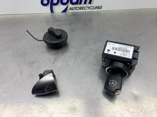 Kontaktslot+Sleutel-8247013