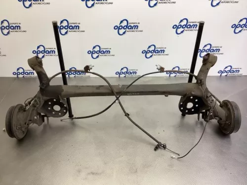 Achteras voorwielaandrijving-7614303