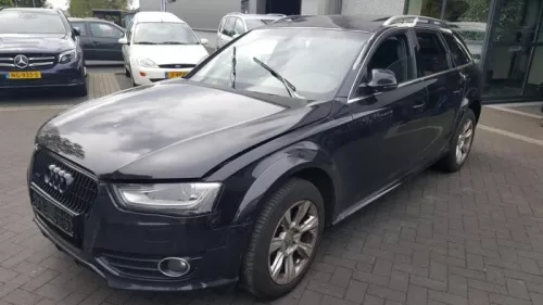 Scherm links-voor-7863502