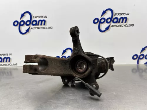 Fusee rechts-voor-8330026