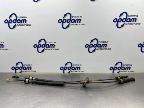 Versnellingsbak Bedieningskabel-8331167