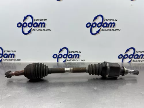 Aandrijfas links-voor Renault 8200559377 jh3185