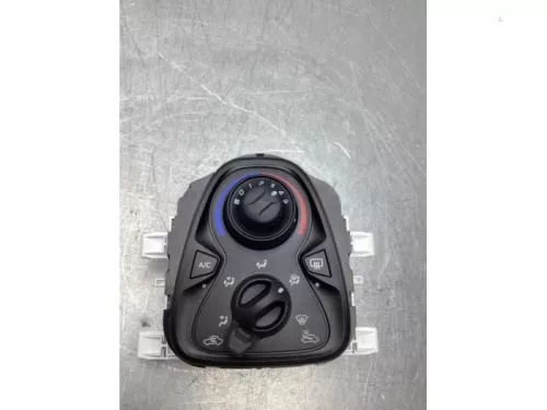 Kachel Bedieningspaneel-8174275