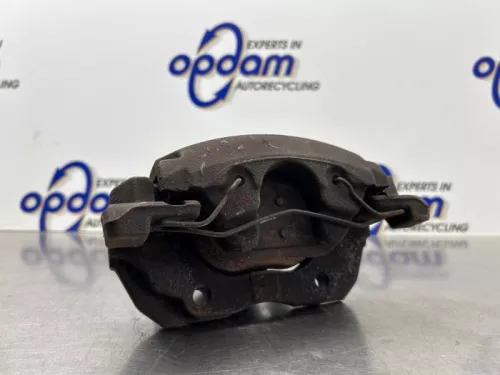 Remklauw (Tang) rechts-voor-8264708